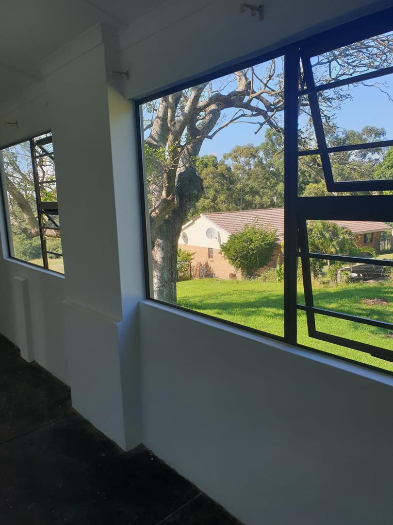 5 Bedroom Property for Sale in Summerpride Eastern Cape